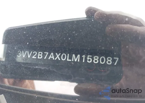 2020 Volkswagen Tiguan 2.0T Se/2.0T Se R-Line Black/2.0T Sel z USA, uszkodzony, nr VIN 3VV2B7AX0LM158087